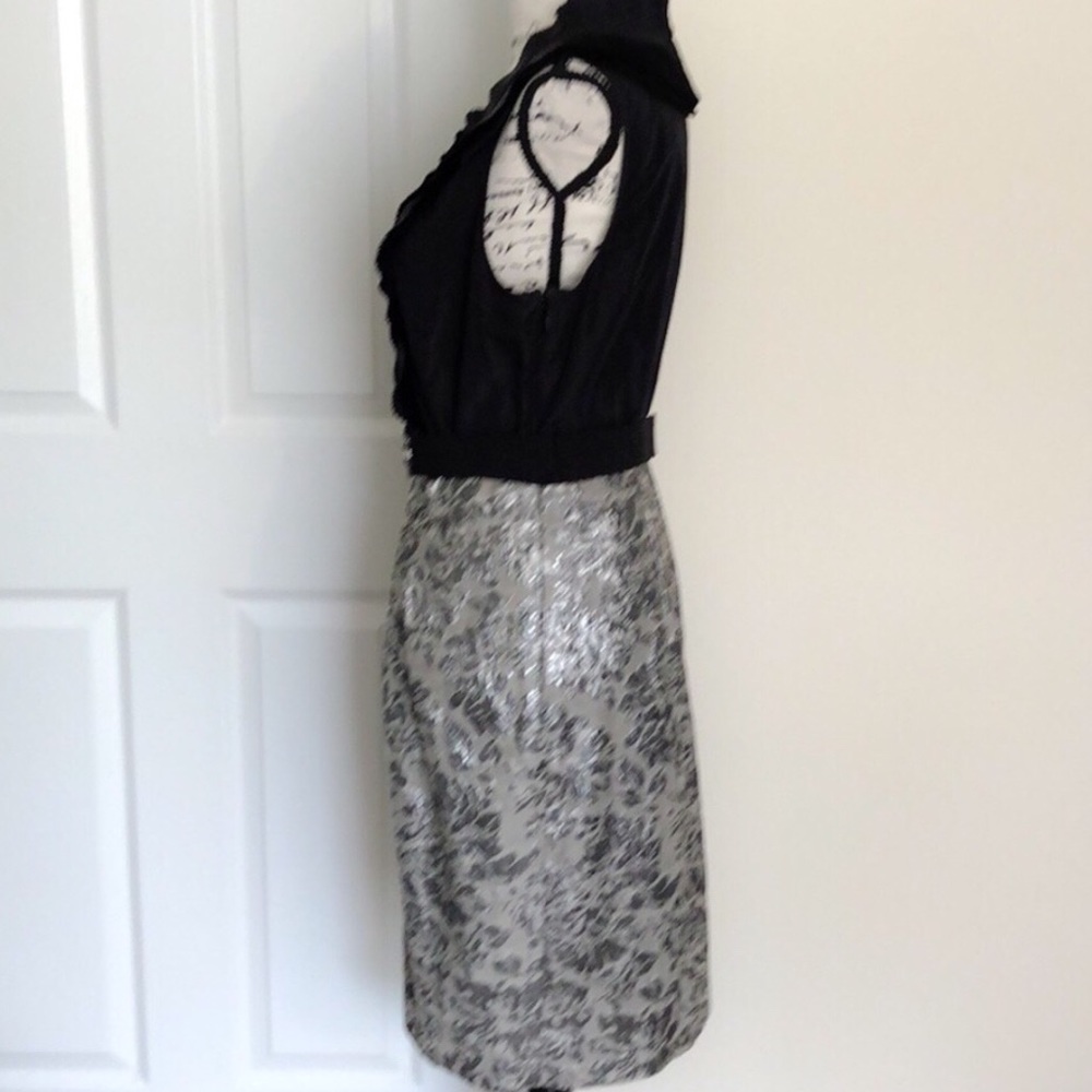 BCBG dress 👗😍 - Picture 4 of 5